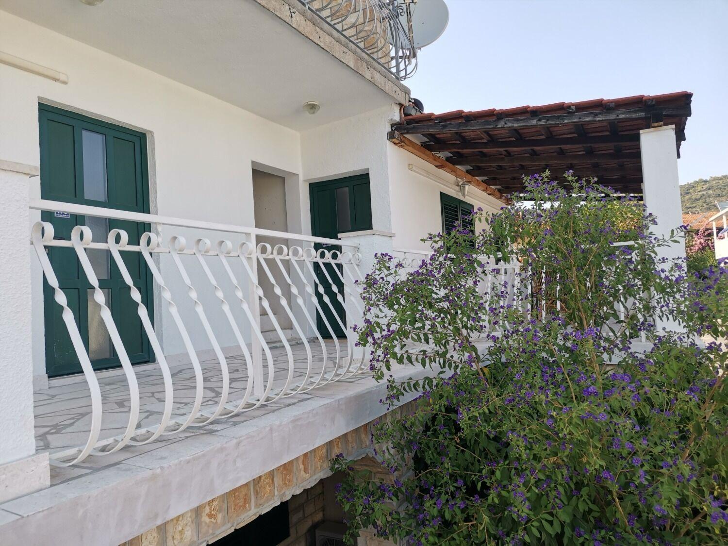 Apartments Srdan Vinišće Exteriér fotografie