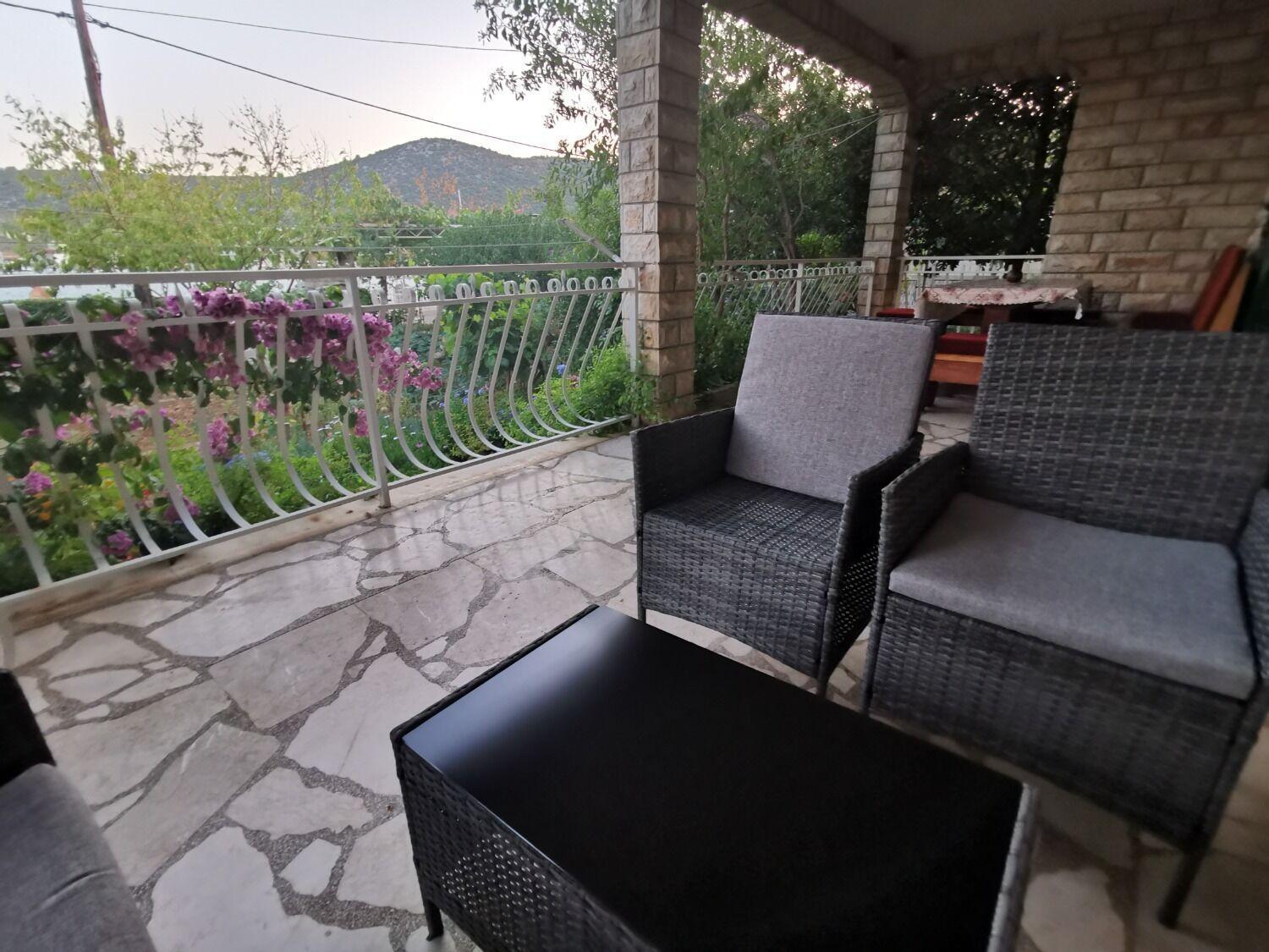 Apartments Srdan Vinišće Exteriér fotografie