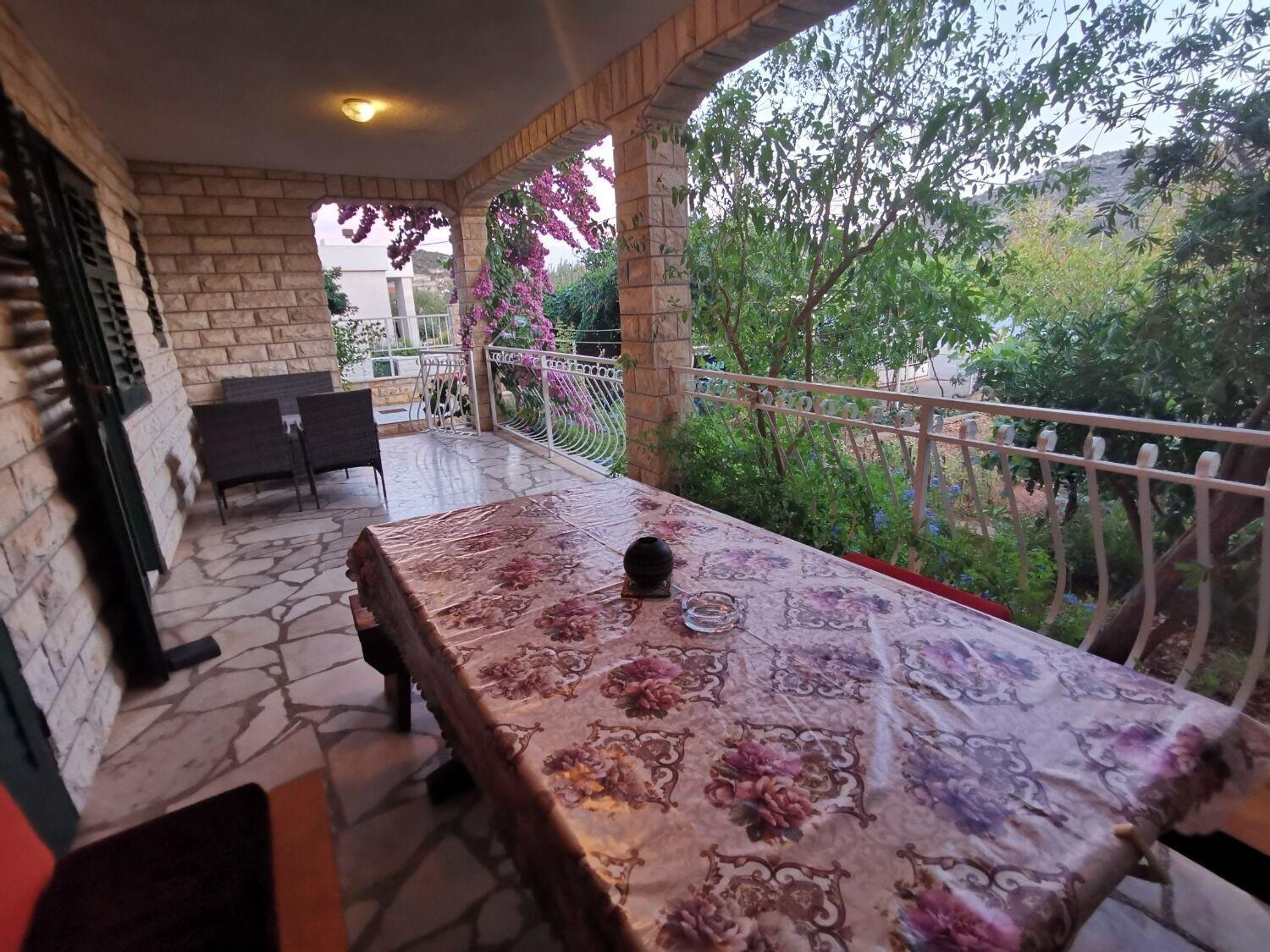 Apartments Srdan Vinišće Exteriér fotografie